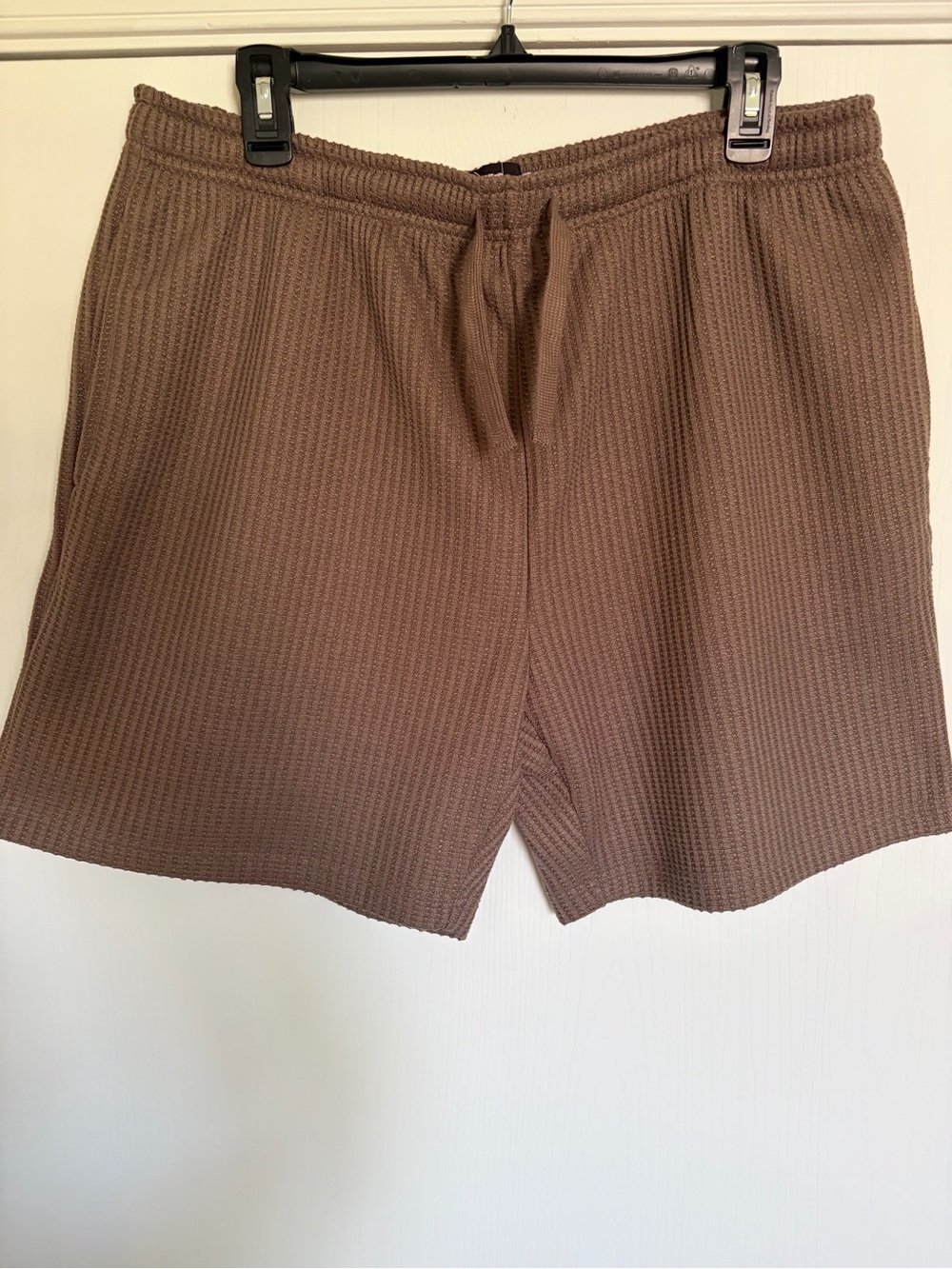 Textured Knit Shorts - Brown